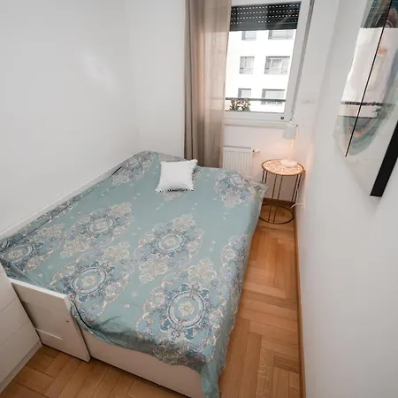 アパート Museum *